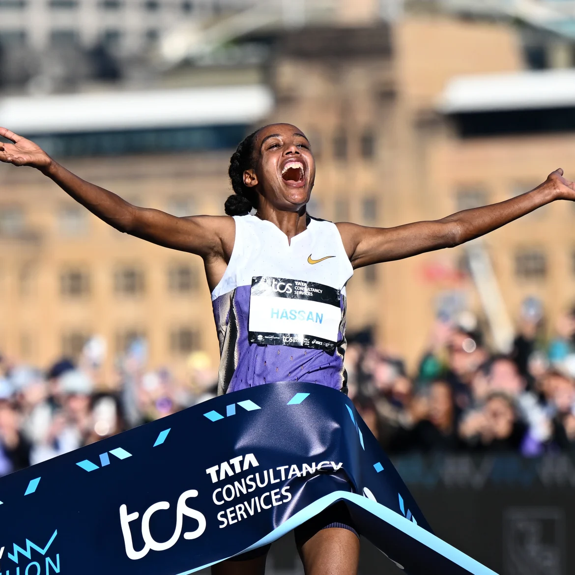 Sifan Hassan wint marathon Sydney