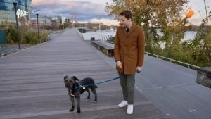 Thumbnail voor Ezra kampt met heimwee in 'Ik vertrek voor de liefde': 'Week twee wilde ik eigenlijk al terug'