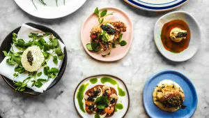 Thumbnail voor De kleur van je servies bepaalt hoeveel jij opschept: hoe zit dat precies?