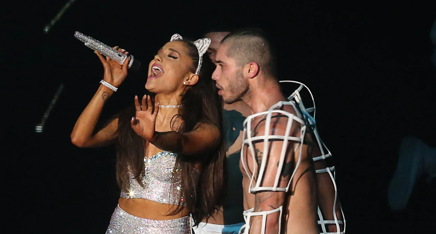 ariana ricky terug ex
