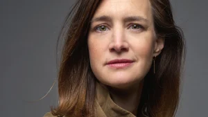 Thumbnail voor 'Ik lag alleen maar te trillen en te janken': Yora Rienstra (44) deelt haar angsten in borstkankertraject