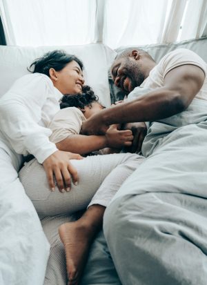 'Ons familiebed is 3 meter breed': deze 4 moeders slapen met hun kinderen in één bed