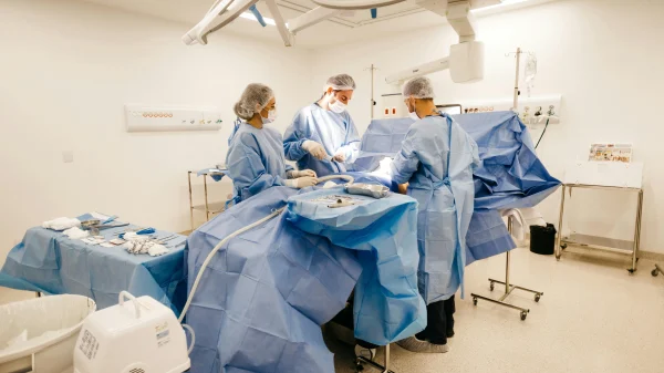 Fruitvliegjes in operatiekamers