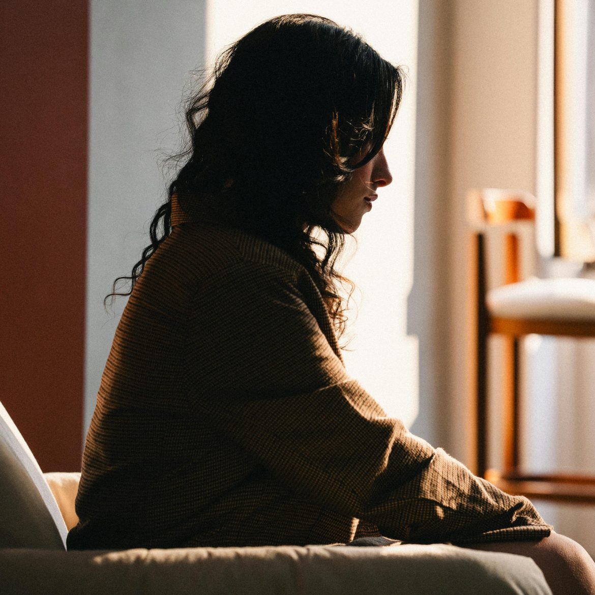 Bedrogen vrouw Babette (54): 'Hij noemt haar zijn soulmate, wat was ík dan in die 27 jaar?'