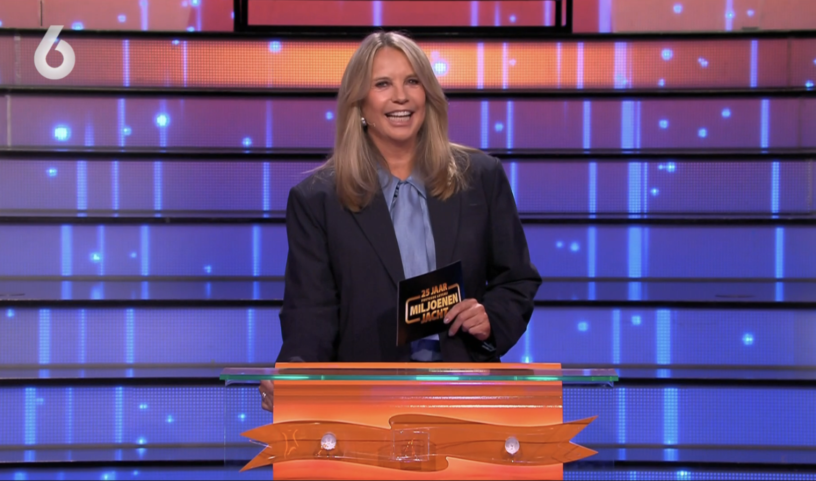 Linda de Mol outfit Miljoenenjacht