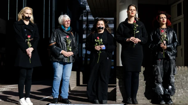 Kamerdebat femicide 