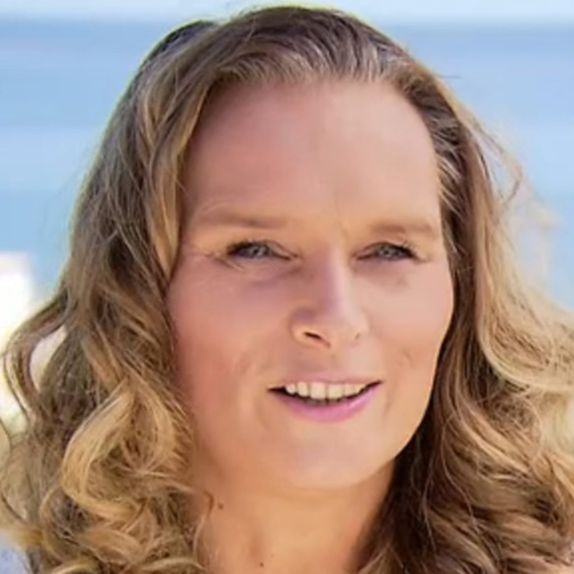 B&B vol Liefde-Leonora (53) is smoorverliefd: 'Kende hem al van vroeger'