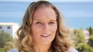 Thumbnail voor 'B&B vol Liefde'-Leonora (53) is smoorverliefd: 'Kende hem al van vroeger'