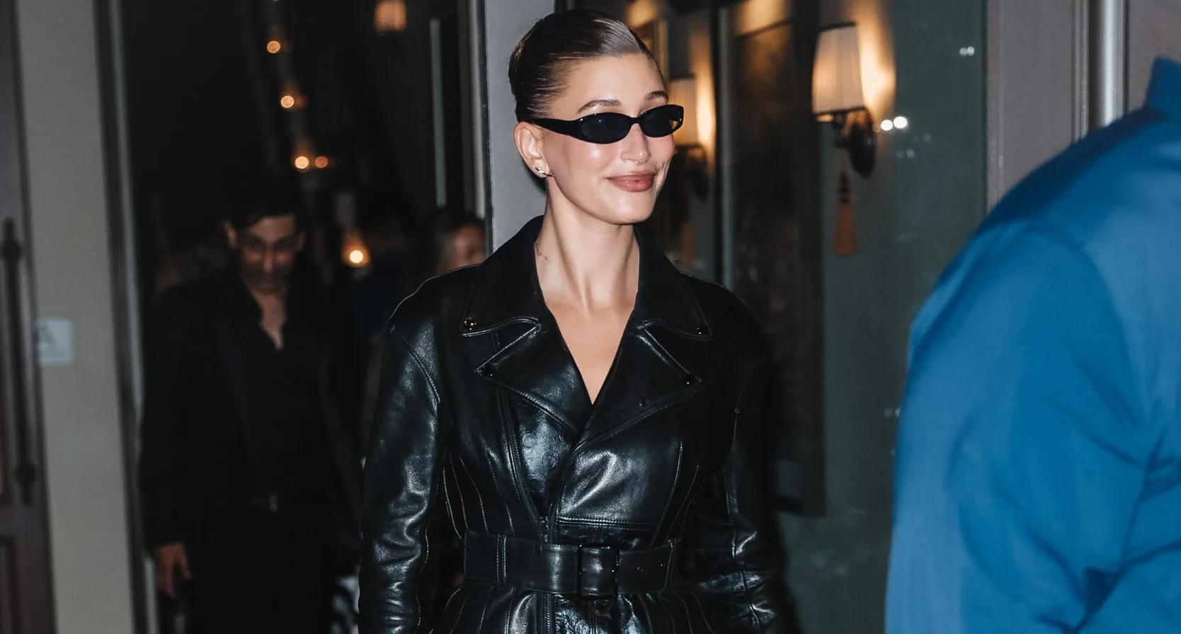Hailey, Bieber, outfit