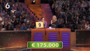 Thumbnail voor Renee wint 175.000 euro in 'Miljoenenjacht' door bijzondere strategie