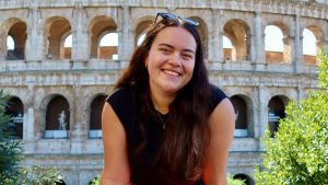 Thumbnail voor Zó spaarde Amy (24) 30K euro: ‘Een Apple-koptelefoon was mijn grootste miskoop’