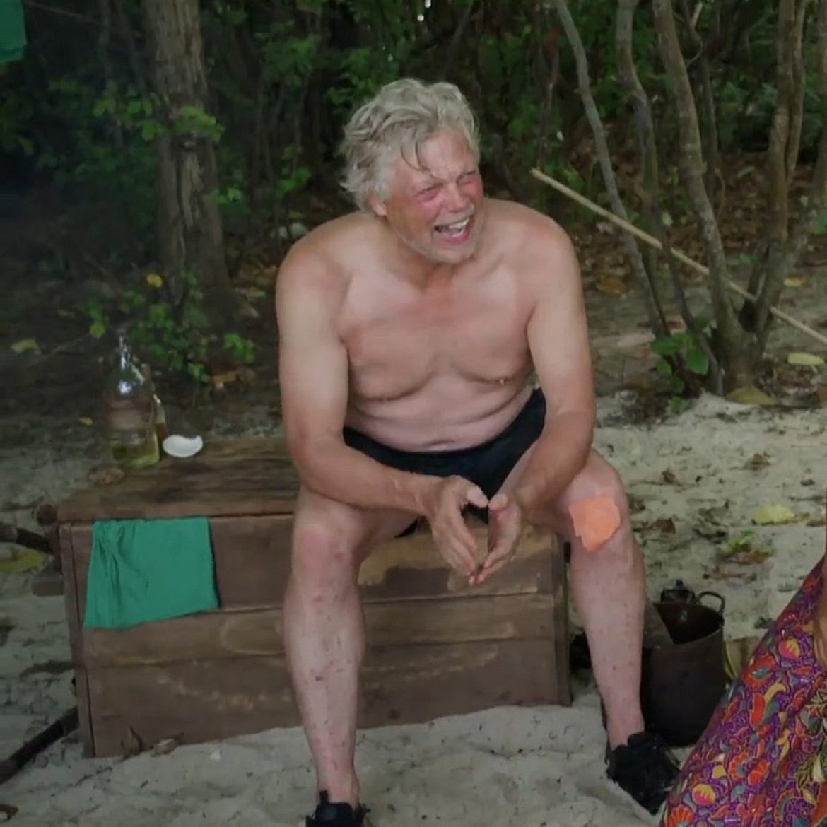 Roelof is blij op zijn nieuwe kamp in 'Expeditie Robinson'