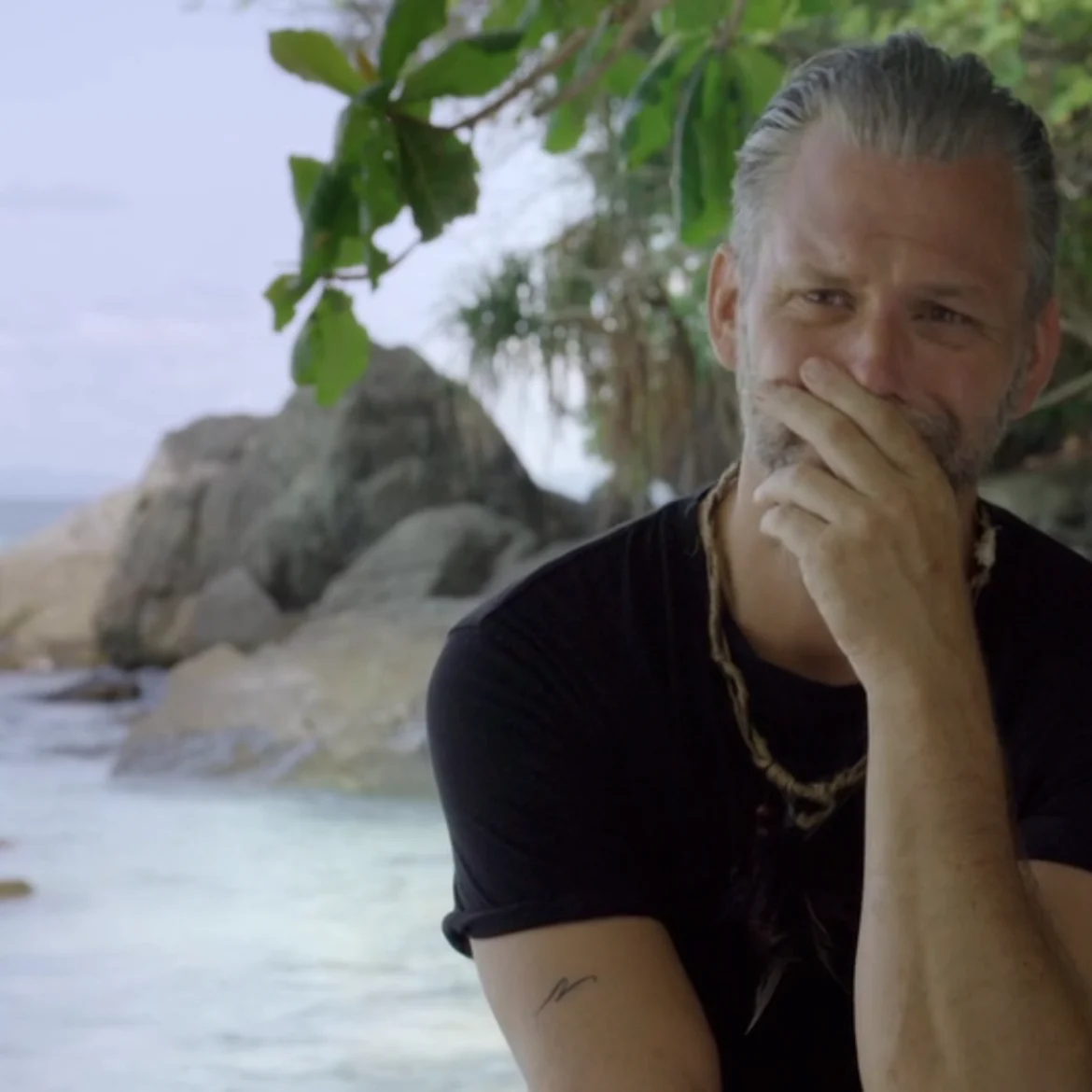 Emoties lopen hoog op in 'Expeditie Robinson' na complot: 'Het is een groot slangennest'