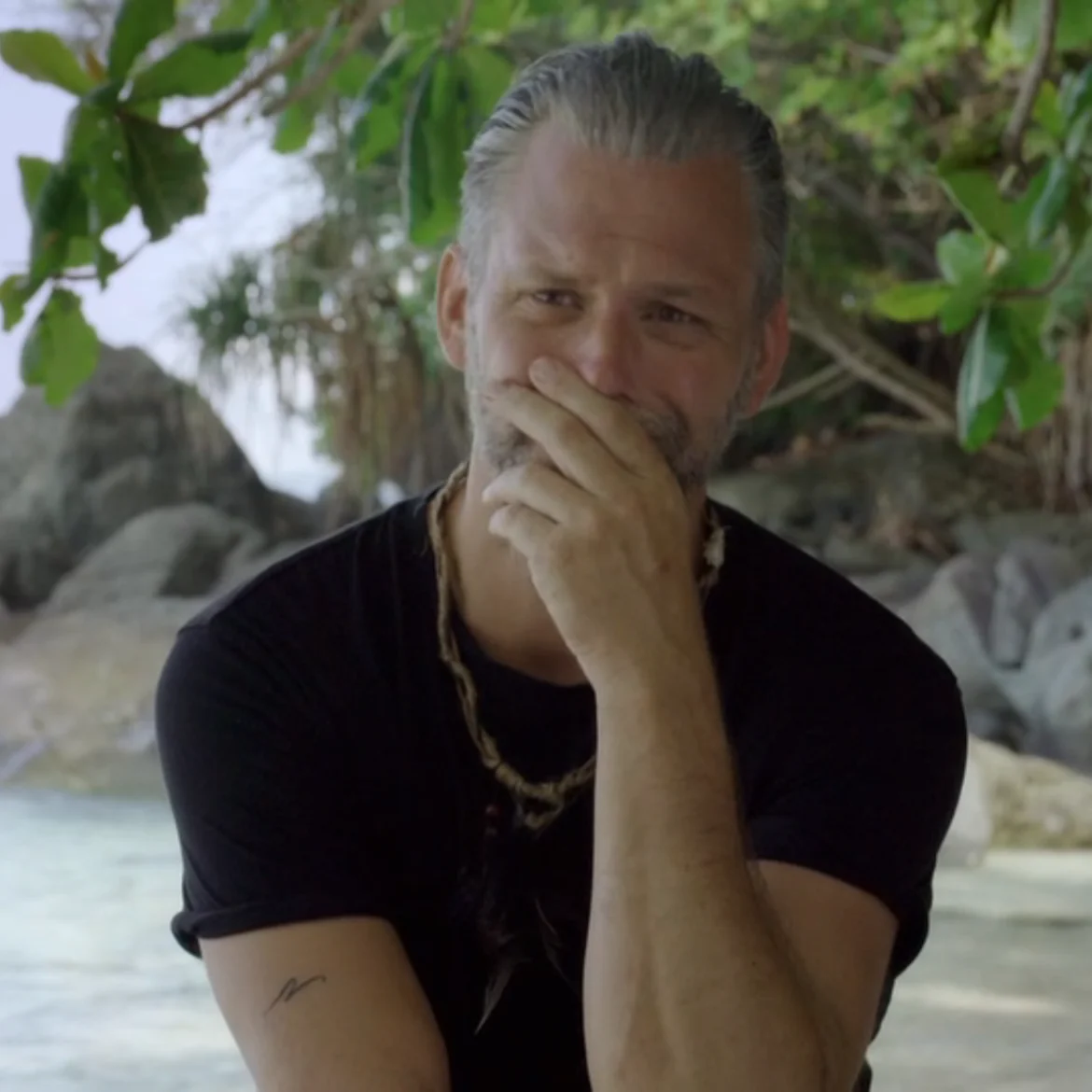 Emoties lopen hoog op in 'Expeditie Robinson' na complot: 'Het is een groot slangennest'