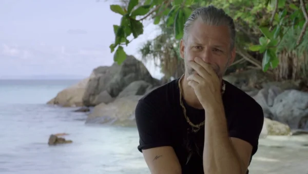 Emoties lopen hoog op in 'Expeditie Robinson' na complot: 'Het is een groot slangennest'