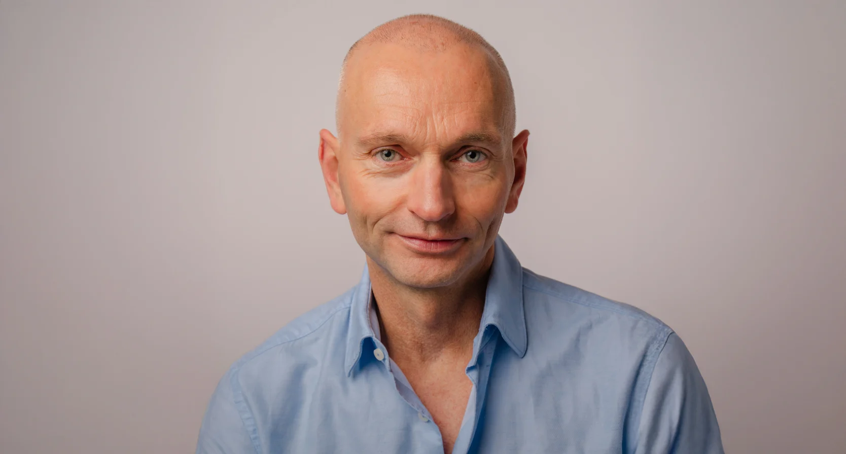 Jurgen Snaphaan, columnist, kind op kamers leert atten