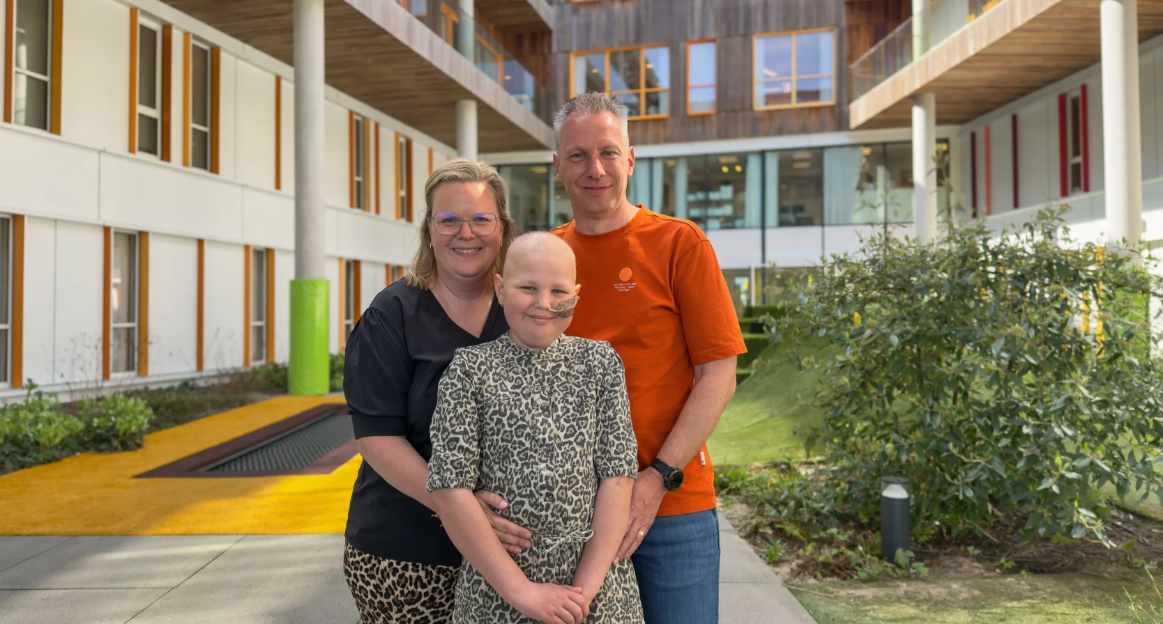Mikki Annemarie Verhoef en Michael in het Prinses Maxima Centrum