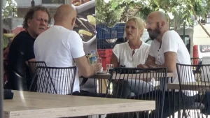 Thumbnail voor Kees van der Spek confronteert verantwoordelijke dodelijk raftongeluk in Turkije in 'Kees van der Spek Ontmaskert'