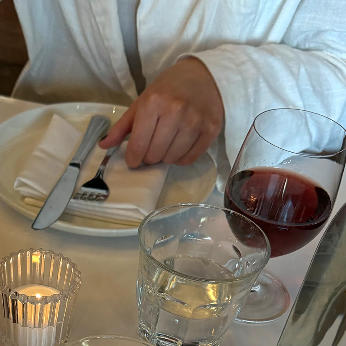 fml'tje angie restaurant wc horen