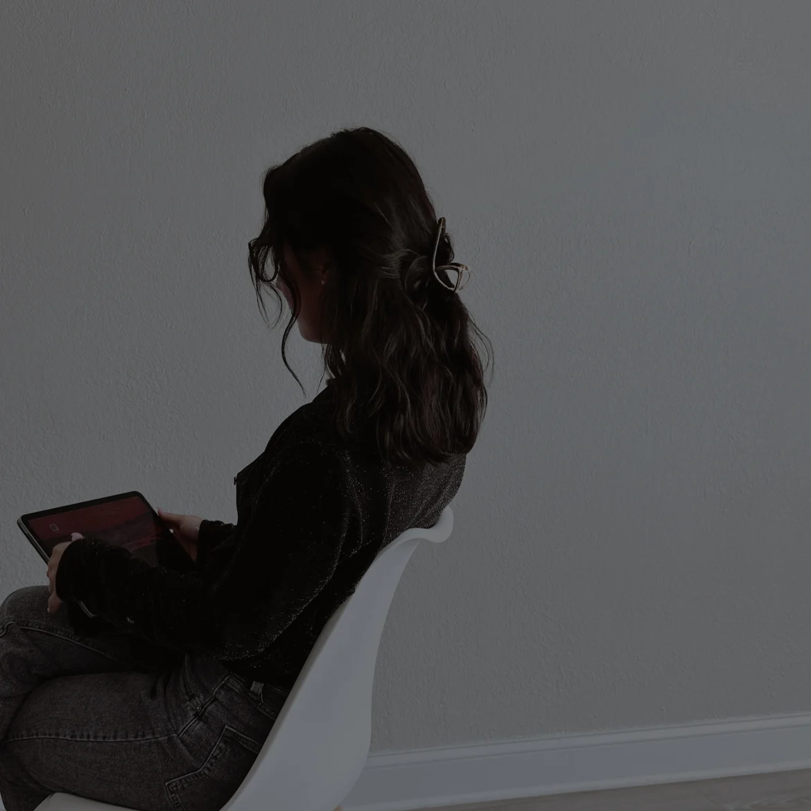 Noé in gesprek met jongen die haar verkrachtte