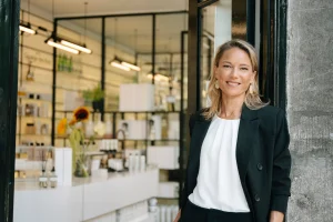 Thumbnail voor Kika Buhrmann is CEO van Marie-Stella-Maris: 'Tijd is niet het meest kostbare wat je hebt, dat is energie'