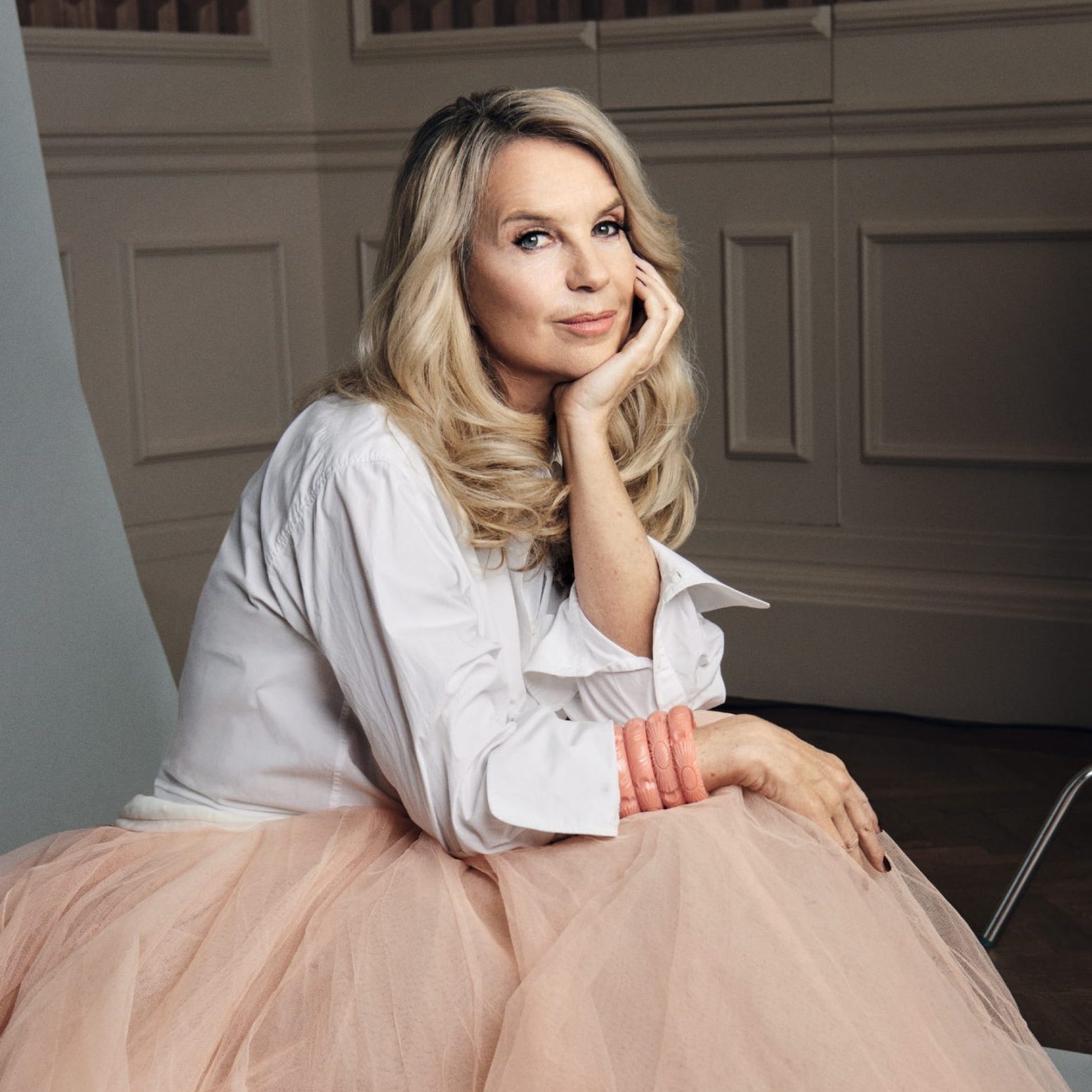 Om wie lacht Linda het hardst?: 'Om Tjitske Reidinga, mijn zoon Julian en mijn visagiste Zygia’