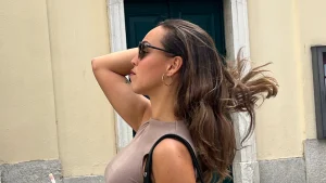 Thumbnail voor Is zo min mogelijk wassen echt beter voor je haar? Wij vroegen het twee experts