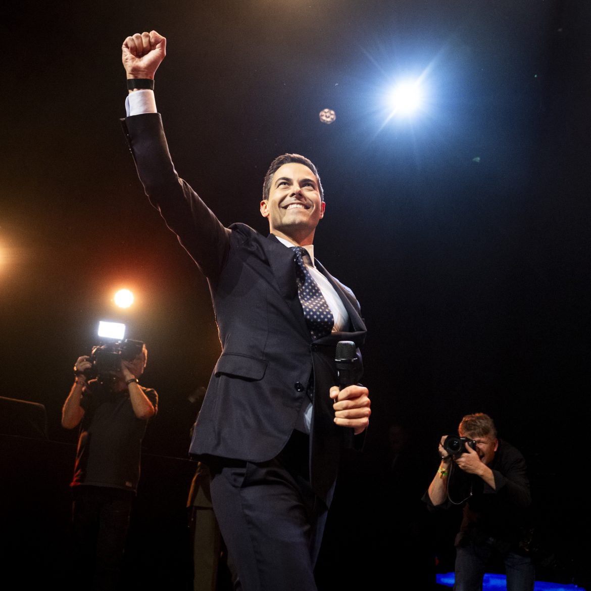 Rob Jetten reageert op mogelijke overwinning na exitpoll: 'Het is ons gelukt'