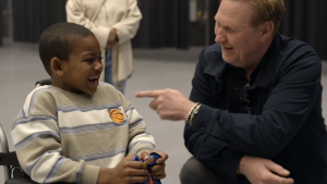 Thumbnail voor Het hart van Oos Kesbeke smelt door Jayden (8) in 'Het Perfecte Plaatje': 'We maken er het beste van, jongen'