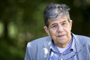 Thumbnail voor Overlijden Joost Prinsen (83) doet pijn bij collega's: 'Hij was een schatkamer aan prachtige verhalen'