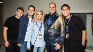 Thumbnail voor Frans en Mariska Bauer worden opa en oma: 'We tellen de weken af'