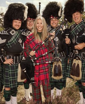 Thumbnail voor ‘Toen we met een glas wijn bij de brandende haard zaten, voelde ik dat ik verliefd aan het worden was’