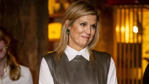 Thumbnail voor Ook koningin Máxima maakt zich schuldig aan te lang scrollen: 'Dit kan echt niet'