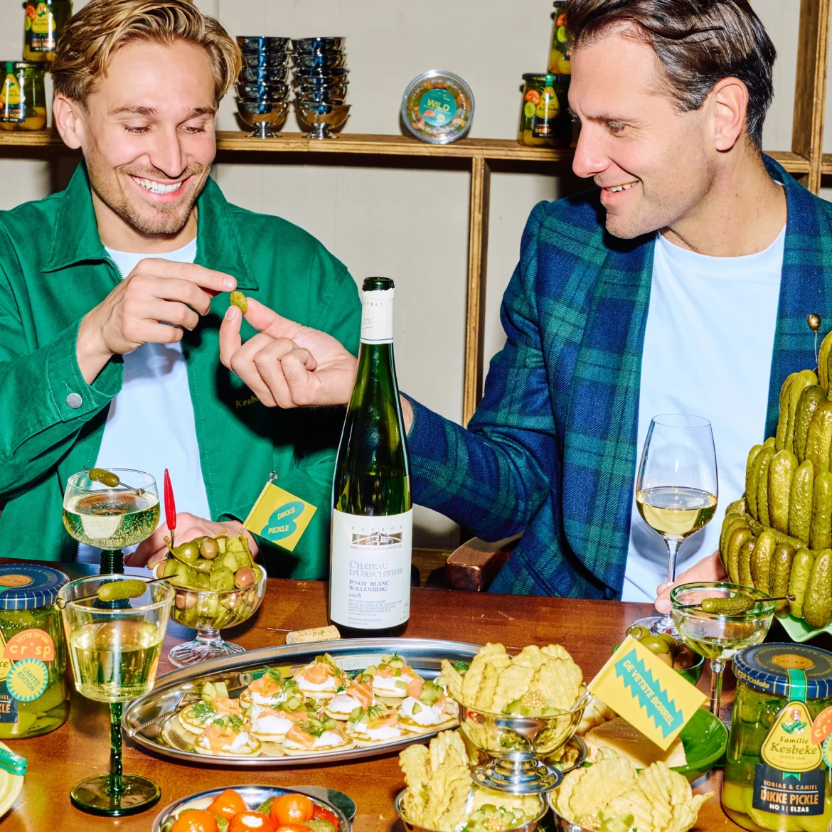 Camiel Kesbeke en Tobias Camman met de dikke pickle