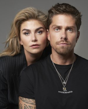 Thumbnail voor Roxeanne en André: ‘Bij ons thuis werden pijnlijke dingen meestal niet besproken, dat hebben wij nu juist wél gedaan’