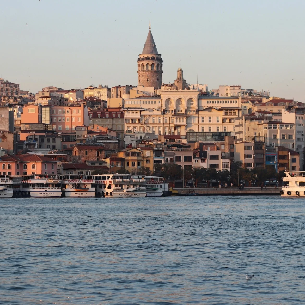 Nederlandse vrouw (44) overleden na plastische chirurgie in Turkije