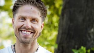 Thumbnail voor André Hazes vindt rust bij Noa Braaf: 'Ze is de vrouw van mijn leven'