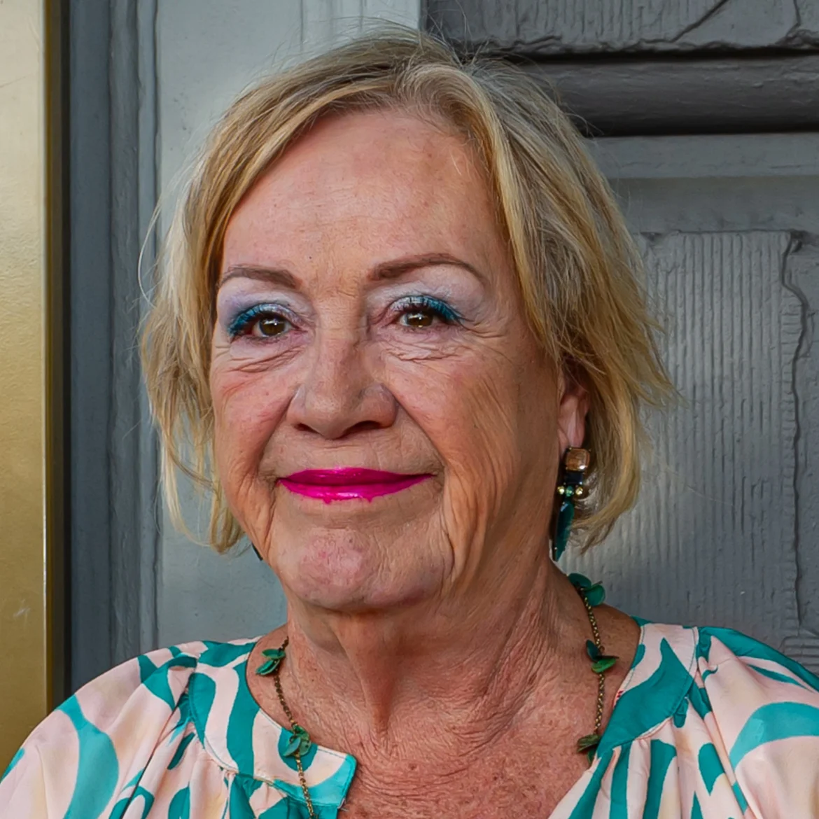 Viola Holt collega's