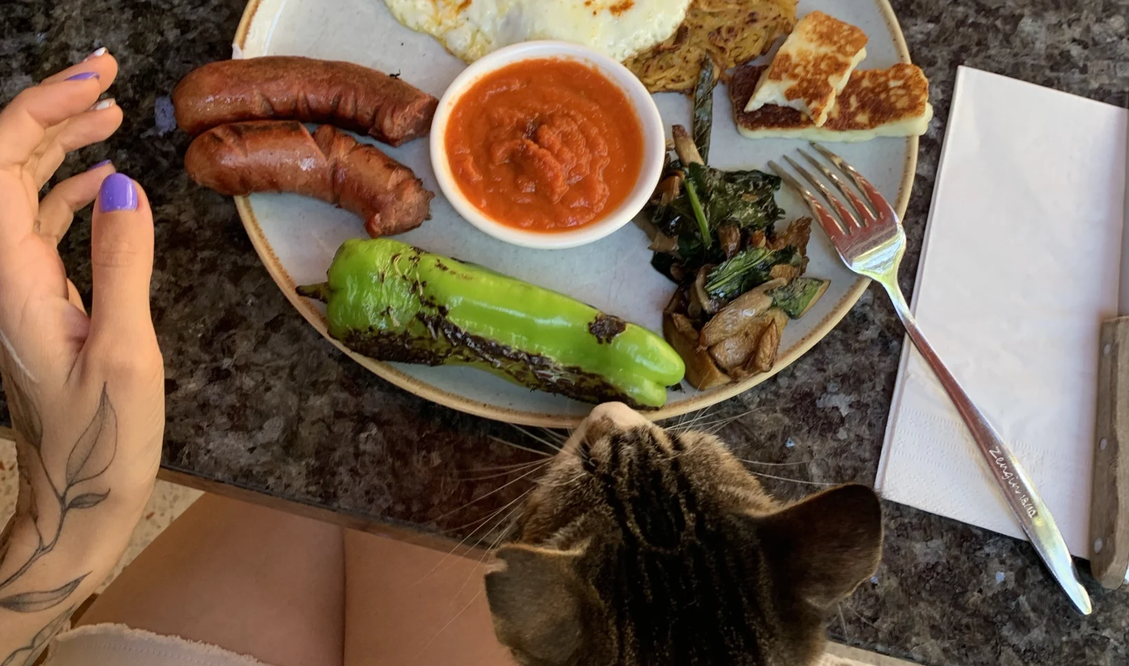 Tikkie te veel Nienke vriendin kaiserbroodje