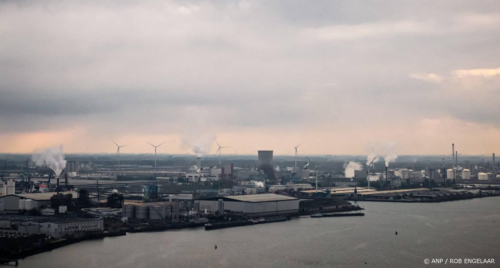 Dorp Moerdijk moet verdwijnen: 'Ik voel me als een lam voor het slachthuis'