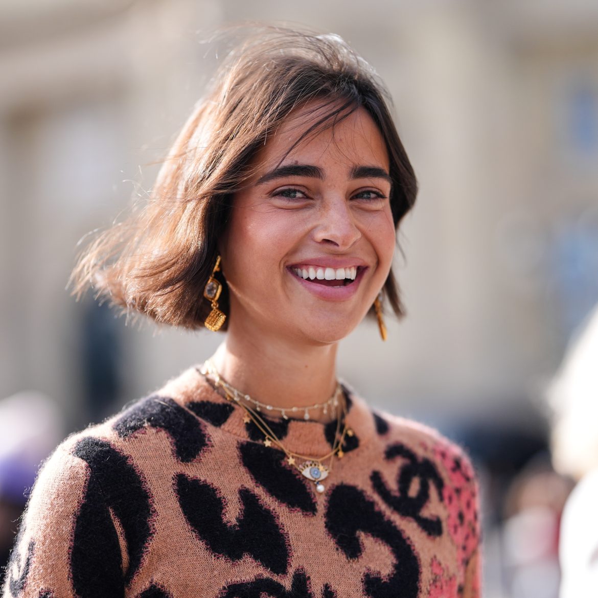 vrouw, kort haar, stylen