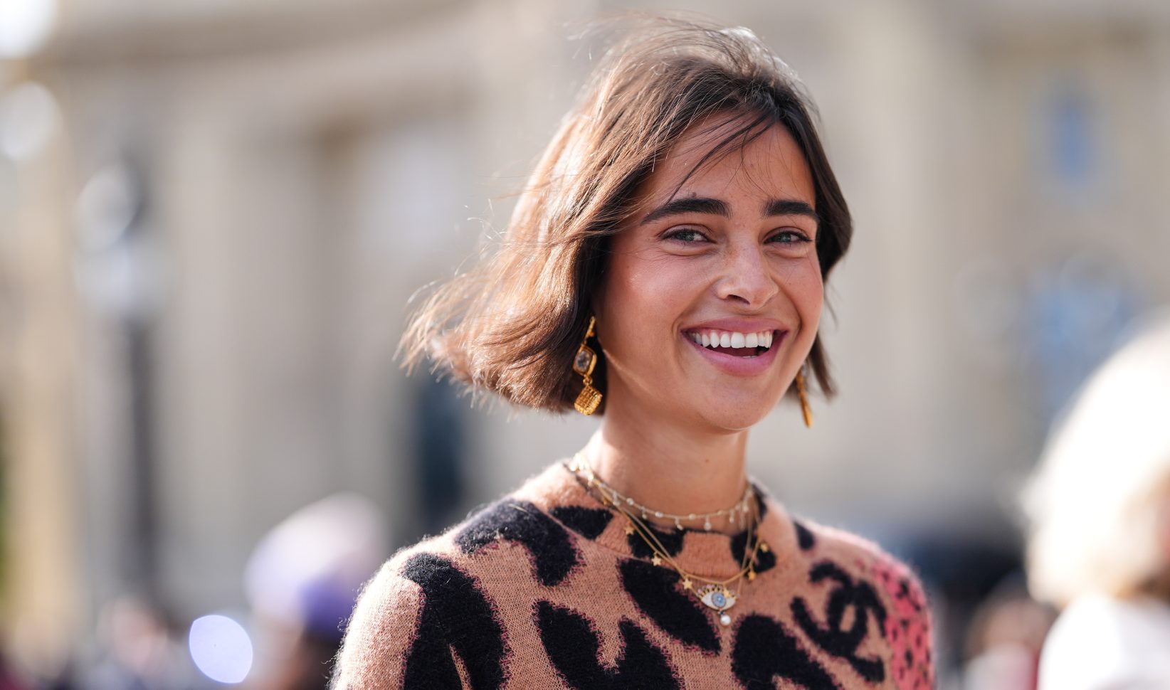 vrouw, kort haar, stylen