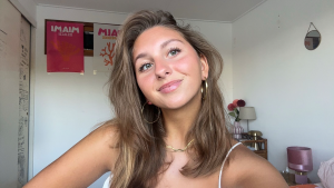 Thumbnail voor Amber: 'Door de huidige woningmarkt leef ik als een backpacker in Amsterdam'