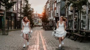 Thumbnail voor Milou's vrouw Denise stapte uit het leven: 'Het besef dat ze echt nooit meer thuiskomt, wordt steeds groter'