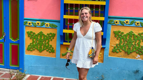 Lindy leeft van hostel naar hostel: 'Over babyshowers en hypotheken kon ik niet meepraten'