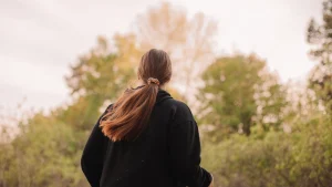 Thumbnail voor 'Ik dacht dat ik het niet zou overleven': Noa (45) was 15 toen ze slachtoffer werd van de Utrechtse serieverkrachter