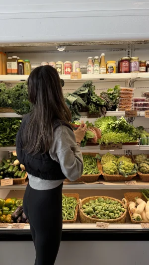 Thumbnail voor Diëtiste Nancy kritisch over 'clean eating'-trend: 'Salade maakt je niet heilig, koekje maakt je niet slecht'