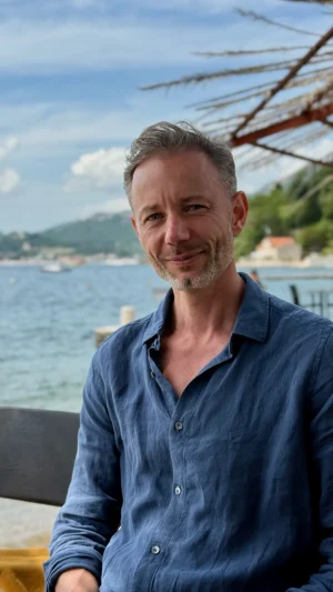 Thumbnail voor Dit gebeurde er tot nu toe in 'Onderweg naar liefde': 'Ik voel dat ik wel in m'n eigen 'space' wakker wil worden'