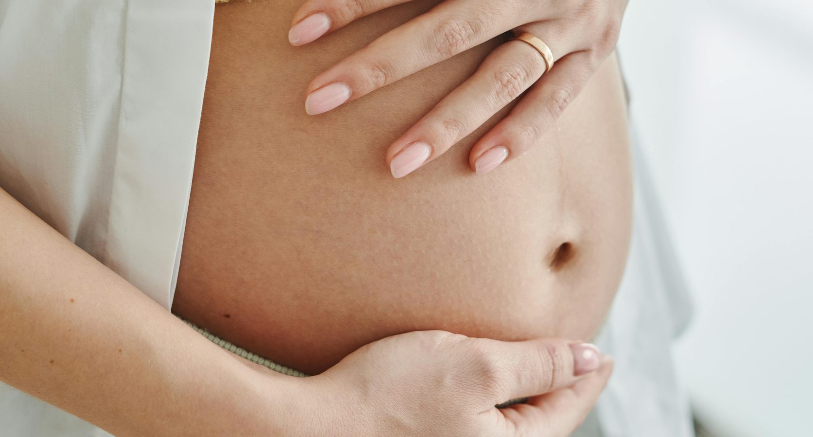 Oproep: LINDA. zoekt postpartumbuiken, in alle vormen en maten