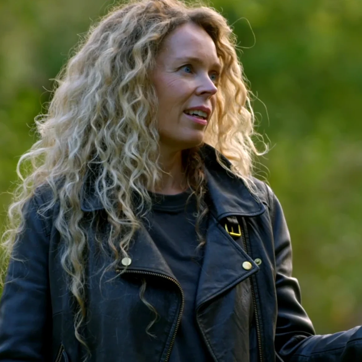 Roxane van Iperen openhartig over haar jeugd 'Boerderij van Dorst': 'Alles wat mis kon gaan, was mis'